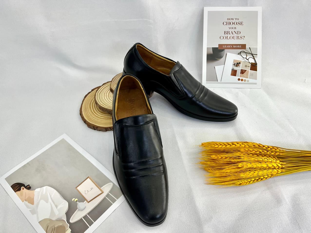 Giày Loafer Tinh Gọn Đen Bóng